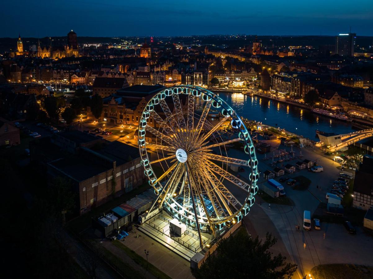 Baltic Gdansk Old Town Heart Aparthotel Bagian luar foto