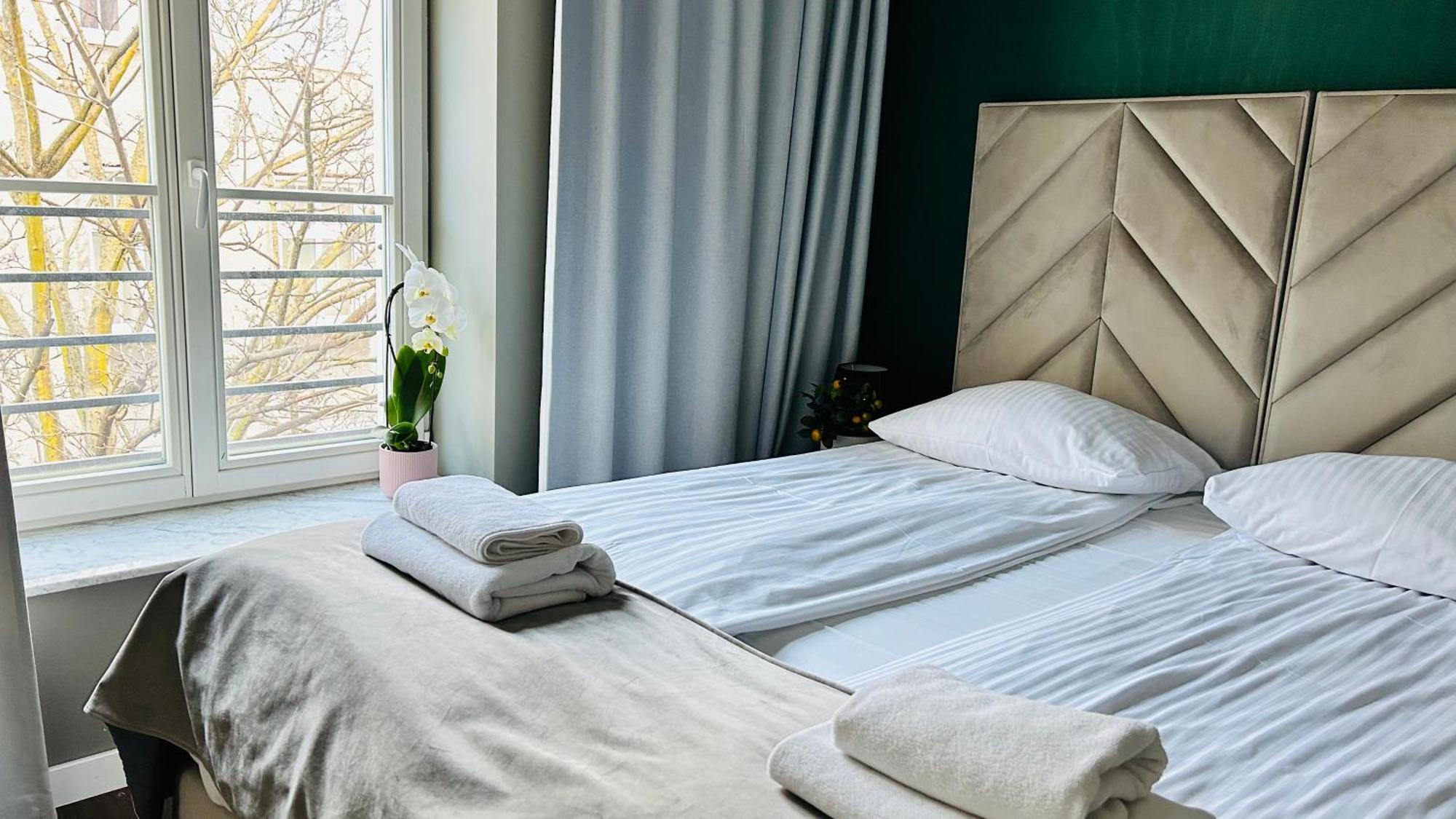 Baltic Gdansk Old Town Heart Aparthotel Bagian luar foto
