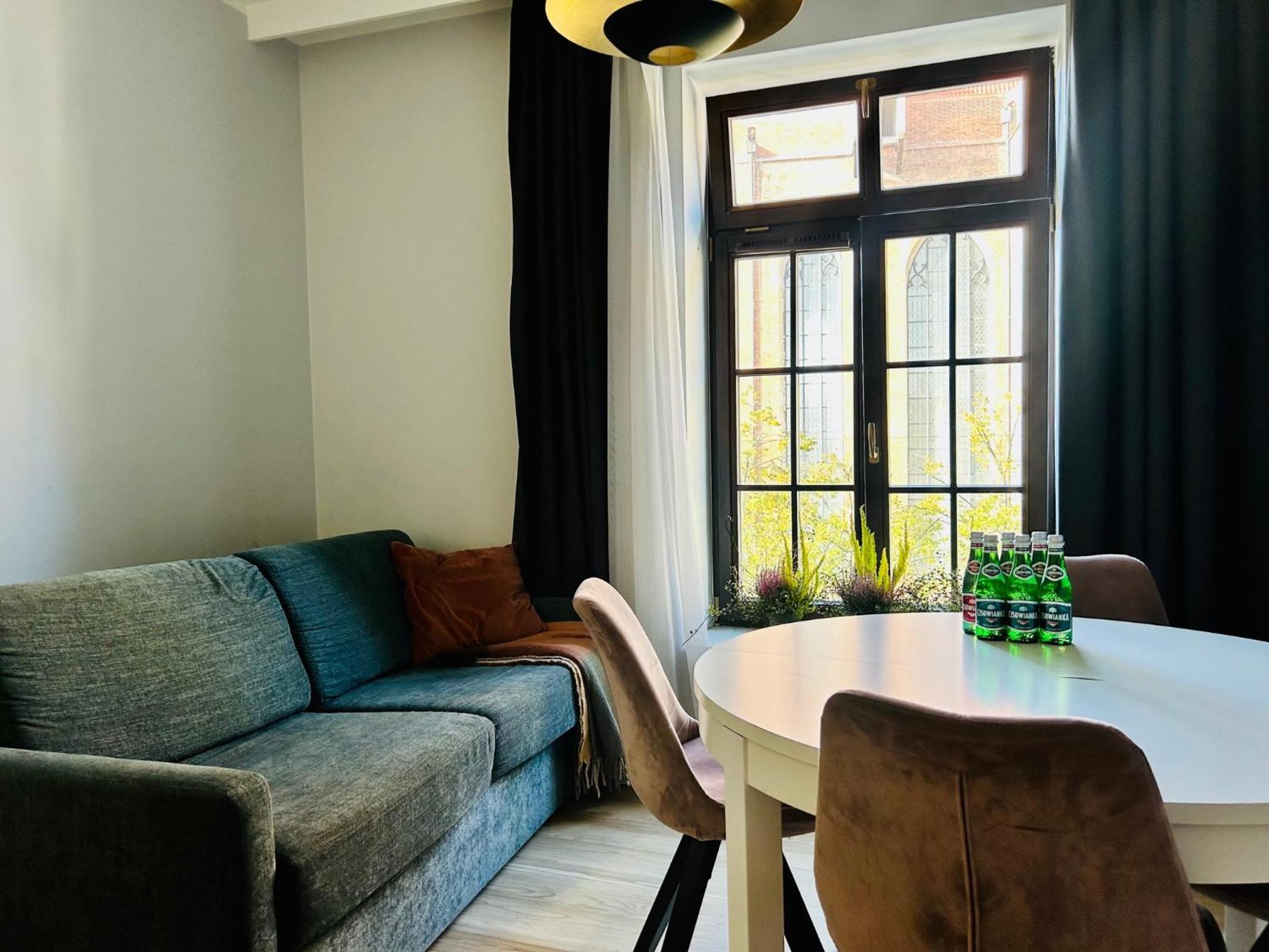 Baltic Gdansk Old Town Heart Aparthotel Bagian luar foto